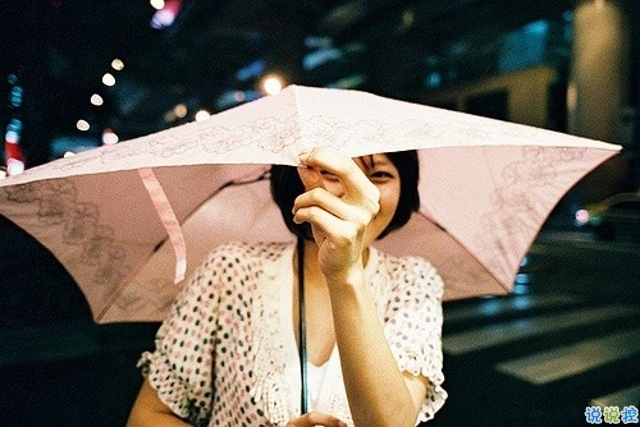 关于幸福的简单甜蜜的一句话说说 你的以后我来承担2