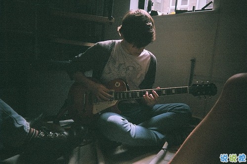 关于成长和青春的个性说说 很成熟很现实的个性说说1