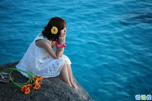 28条经典爱情说说句子 形容美好爱情的说说简短1