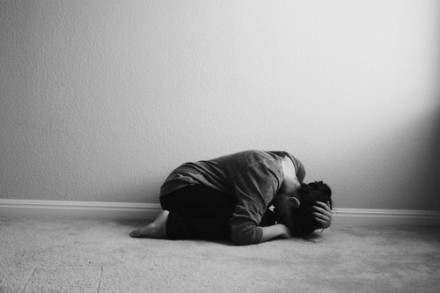 失恋后的伤感心情 分手后感到难过心痛的心情说说2