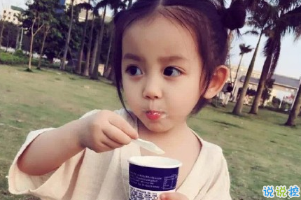 酷酷的句子女生霸气一句话：她们都很迷人，我不一样，我磨人2