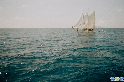 微信说说和爱情有关的句子 一句话诠释爱情的经典说说1