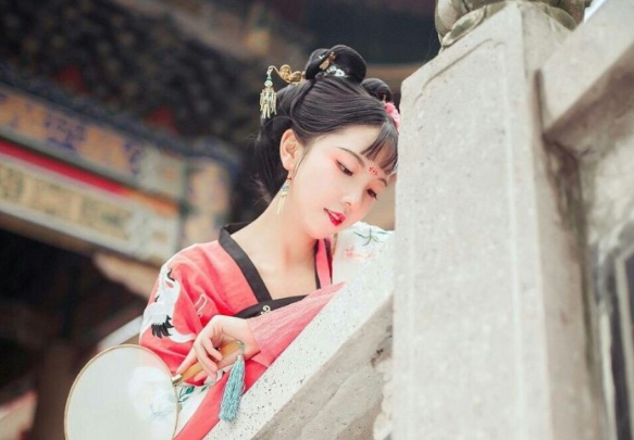 唯美仙气十足的古风诗词说说带图片16