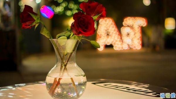 个性说说短语一句话：你是我独享的遗憾和渴望1