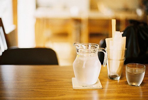 适合深夜心情不好孤独寂寞时候发的图片说说 喜欢你是一场漫长的失恋 ​7