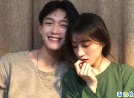 最火朋友圈晒婚纱照的可爱句子 空间上传结婚照的心情短语1