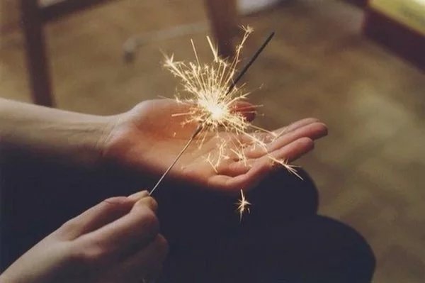 孤独环绕着我们的心酸心情说说 心情不好时发的说说2